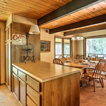 Riverside Winthrop Chalet With Hot Tub And 2 Decks! Bagian luar foto