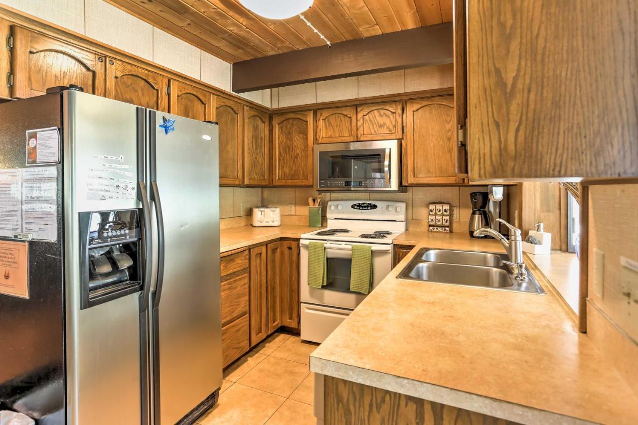 Riverside Winthrop Chalet With Hot Tub And 2 Decks! Bagian luar foto