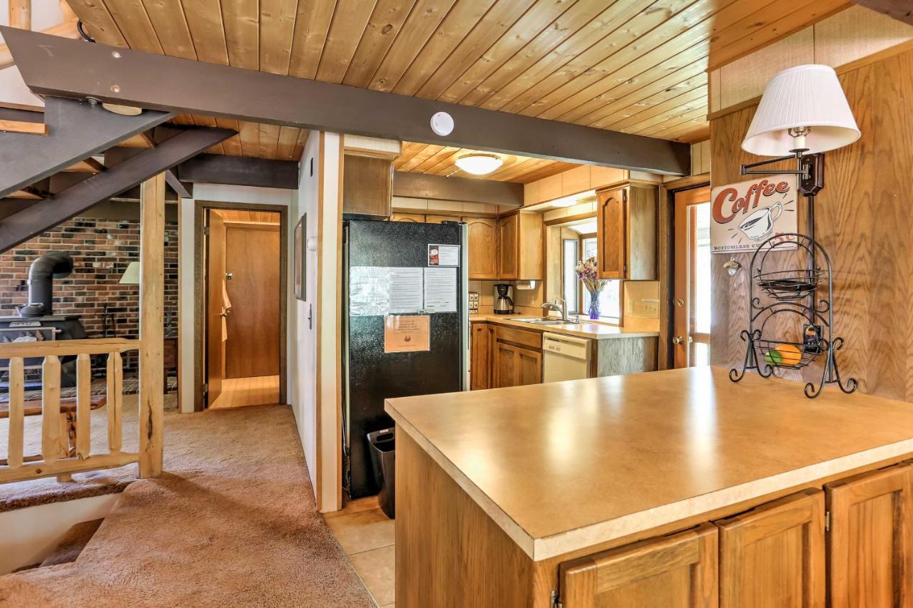 Riverside Winthrop Chalet With Hot Tub And 2 Decks! Bagian luar foto
